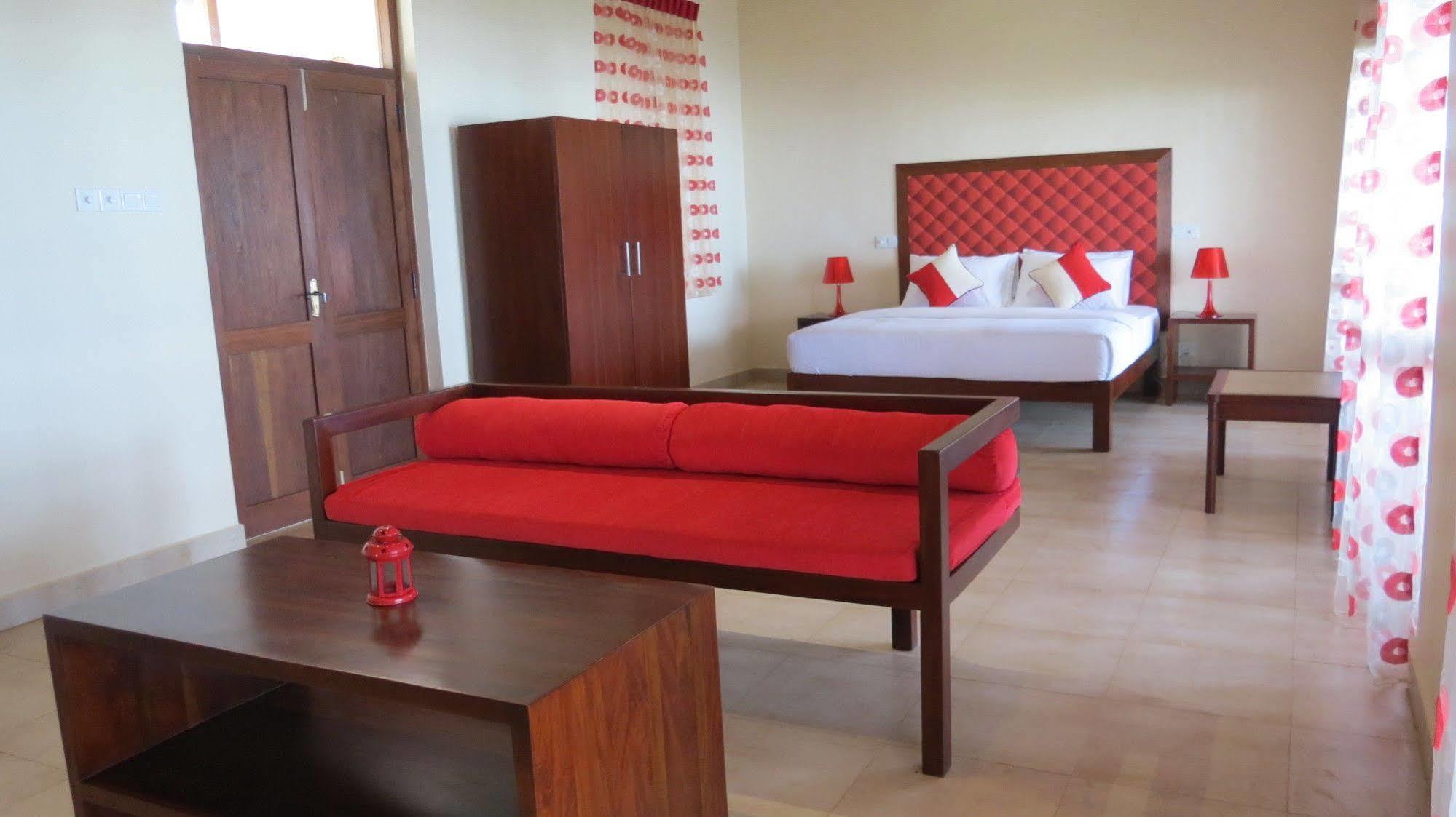 Maresia Beach Villa Wadduwa Extérieur photo