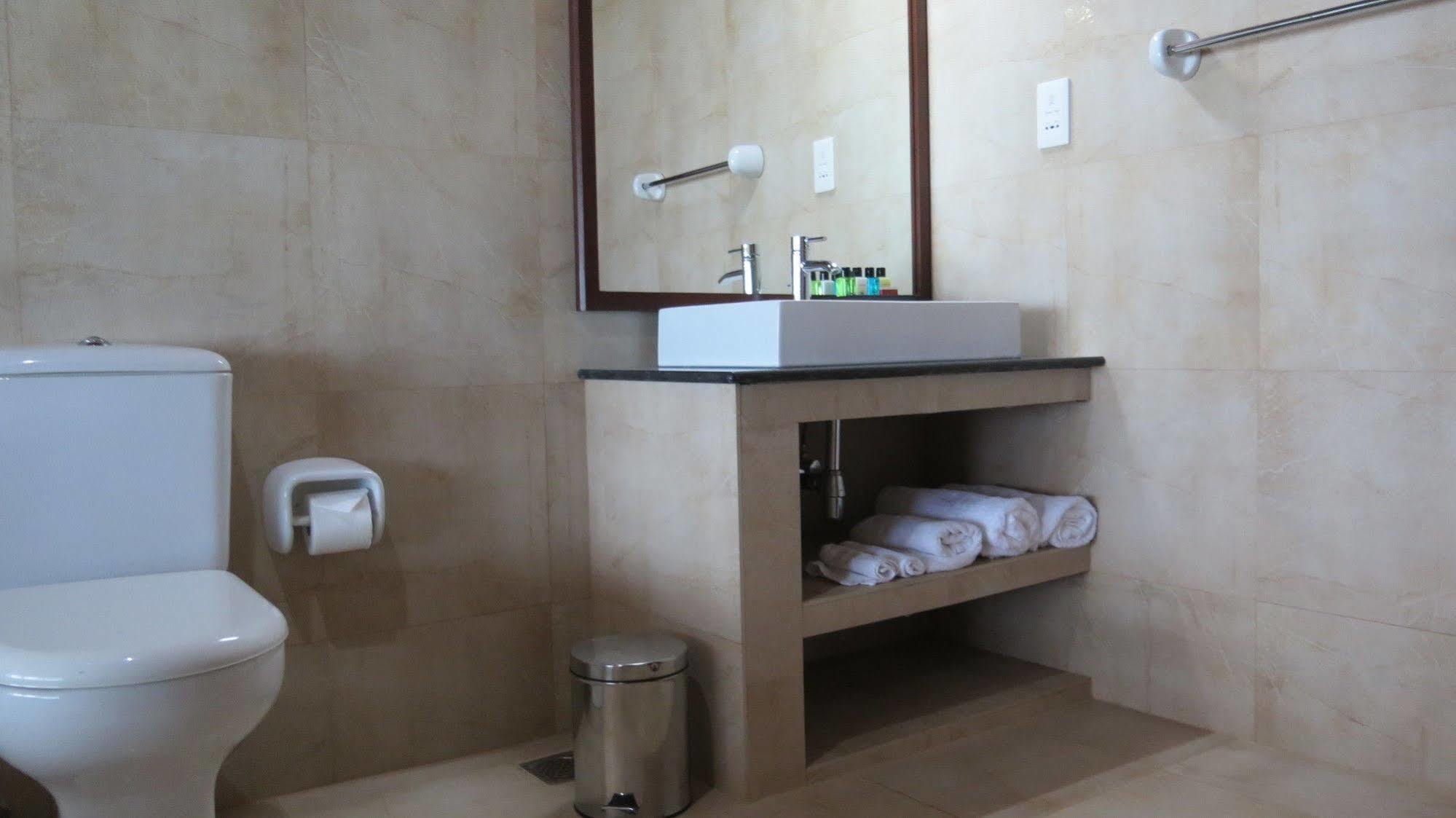 Maresia Beach Villa Wadduwa Extérieur photo