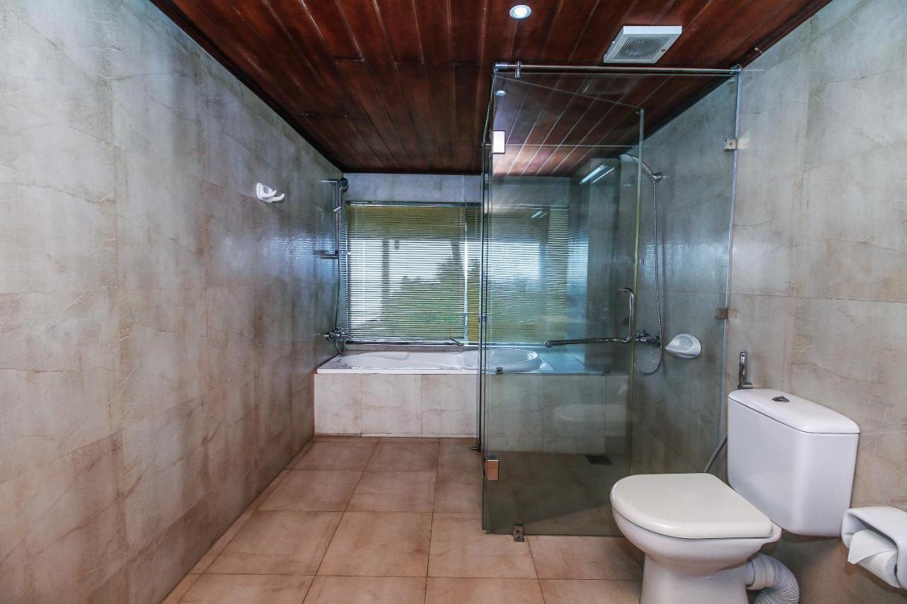 Maresia Beach Villa Wadduwa Extérieur photo