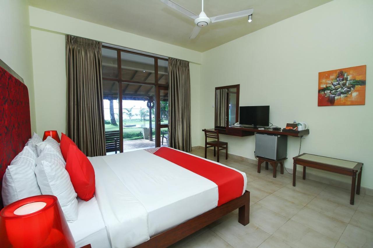 Maresia Beach Villa Wadduwa Extérieur photo