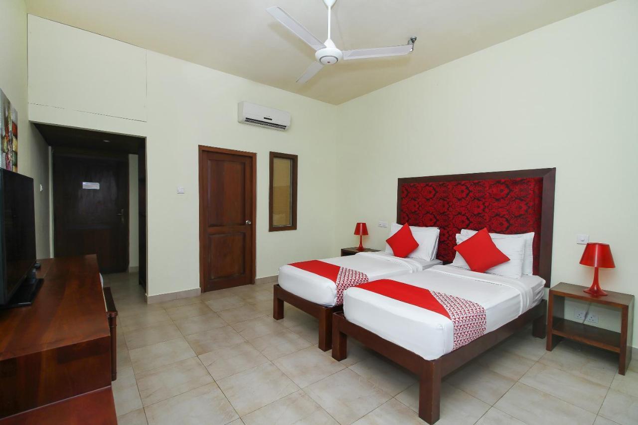 Maresia Beach Villa Wadduwa Extérieur photo