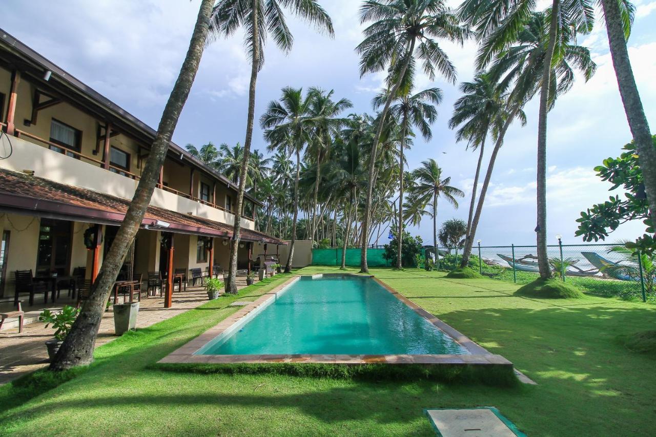 Maresia Beach Villa Wadduwa Extérieur photo