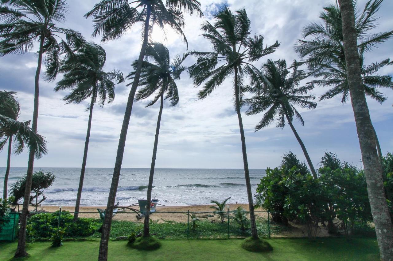 Maresia Beach Villa Wadduwa Extérieur photo